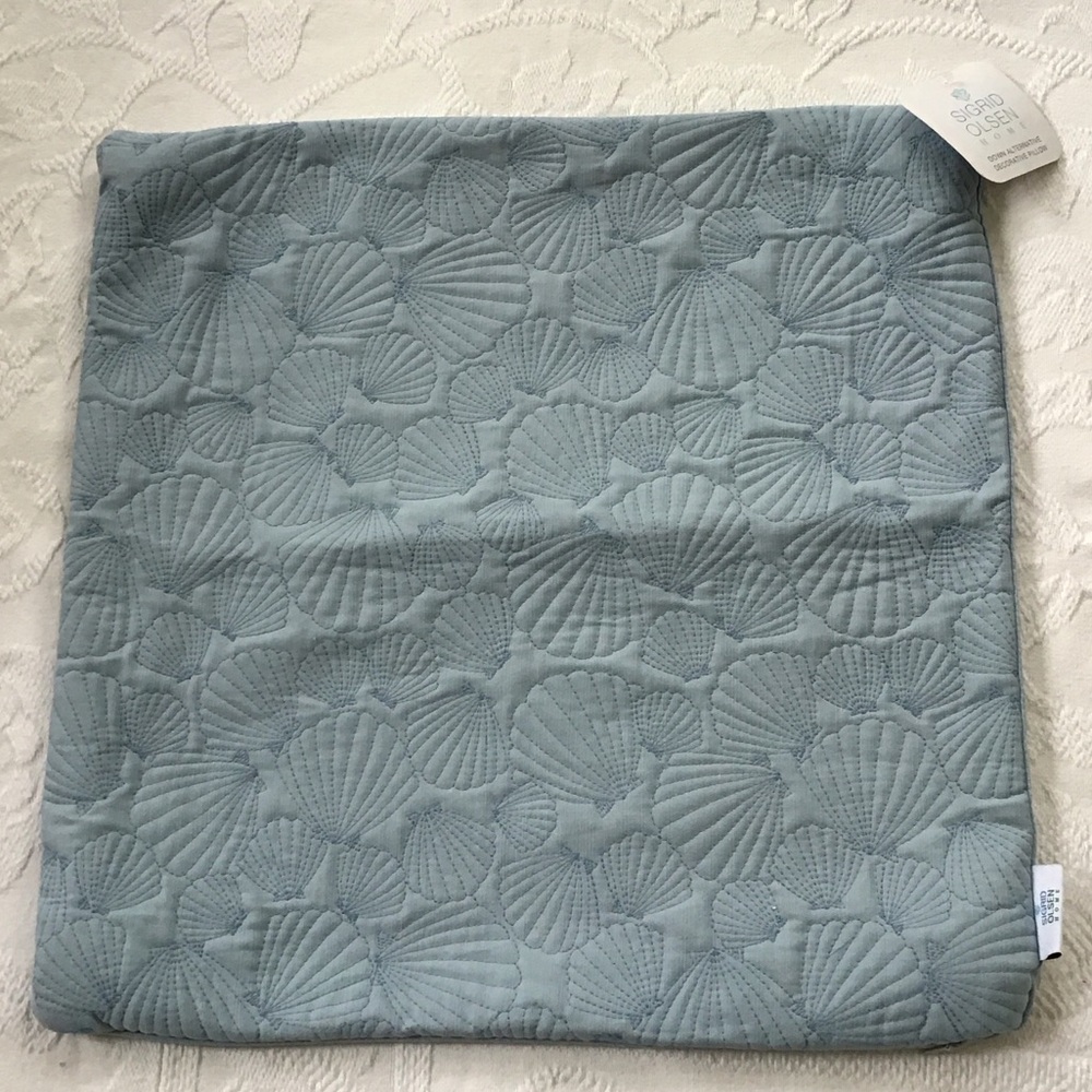 Sigrid Olsen She’ll Motif Cushion Cover